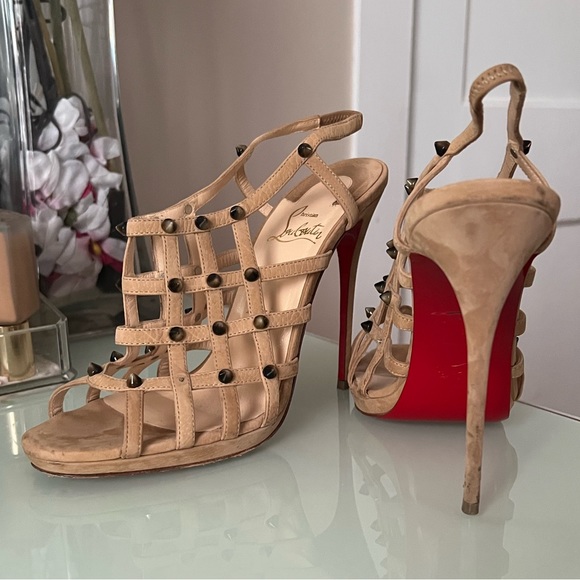 Super cute Christian Louboutin, high heels. - Picture 8 of 12